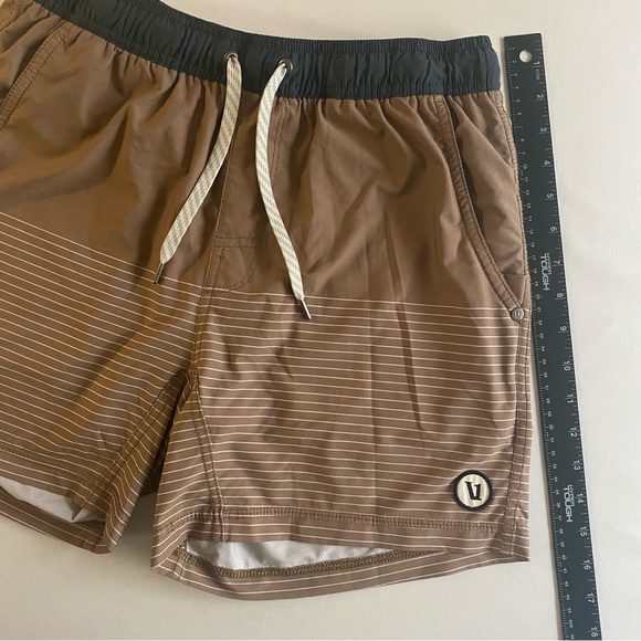 Vuori Kore Short Men Medium Performance Stretch Boxer Lined - Picture 12 of 14